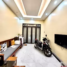 Nhà độc -cực hiếm 2 thoáng vĩnh viễn chỉ còn có sót lại tại Hào Nam - TT quận Đống Đa - Chỉ có 6.8