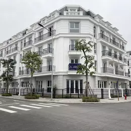 Hoa Hậu liền kề 95,5m2 Shophouse Eurowindow Twin Park - Trâu Quỳ - Căn góc - View bể bơi