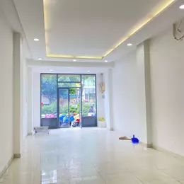 Siêu VIP, Mặt tiền Phan Xích Long, 04 tầng đúc BTCT, 4x17, giá 34 tỷ