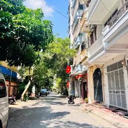 PHÂN LÔ QUÂN ĐỘI PHỐ HOÀNG SÂM - 42M2. MẶT TIỀN 5,5M - OTO VÀO NHÀ - 12,5 TỶ