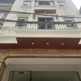 TOÀ 9 TẦNG: VĂN PHÒNG KẾT HỢP CĂN HỘ DỊCH VỤ CAO CẤP