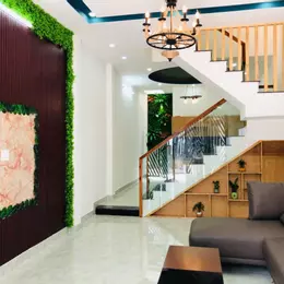 Bán nhà lầu vuông vắn TT Quận 9 DTSD 145m2