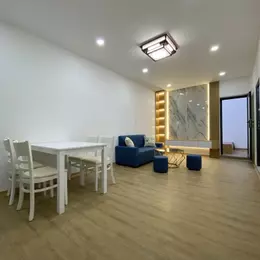 2.95 tỷ bán nhà tập thể quỳnh mai long lanh ở ngay đón tết hai bà trưng