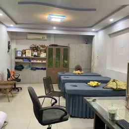 Nhà chính chủ Phùng tá chu Quận Bình Tân - 99m2 - bề Ngang 9m hẻm xe hơi vào tới nhà - giá 9 tỷ