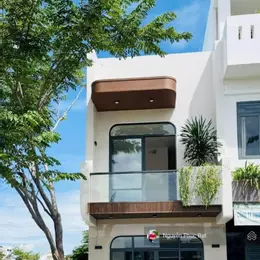 VCN Phước Long 2 nhà mới còn thơm mùi sơn giá 4 tỷ 950