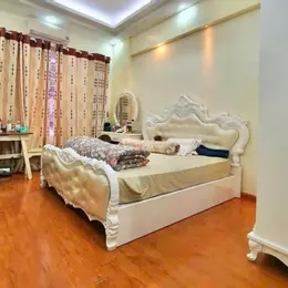Bán Gấp Nhà Đẹp Dân Xây Nguyễn Khánh Toàn, Cầu Giấy, 42m 6 tầng, 10 tỷ, Dòng Tiền 500 triệu