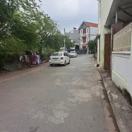 BÁN NHÀ BÁT KHỐI ,LONG BIÊN ,40M , MT4M ,5 TẦNG ,LÔ GÓC ,Ô TÔ NGỦ TRONG NHÀ ,GIÁ 6 TỶ