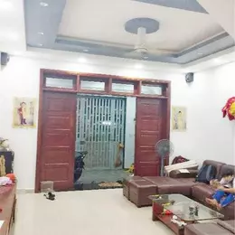 Mặt tiền xe hơi 5x17 Lê Bôi 4 tầng chỉ 8 tỷ 2