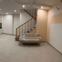 BÁN NHÀ 2 TẦNG LÂM VĂN BỀN, 8.5 TỶ, HẺM XE HƠI, KHU VỰC DÂN TRÍ CAO
