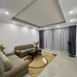 Cơ Hội Sở Hữu Nhà 7 Tầng Khu VIP Cầu Giấy, 50m2, Gara Ô tô - Chỉ 18 Tỷ