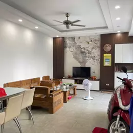 BÁN NHÀ SIÊU ĐẸP  Phố Trạm – Long Biên - DT 50m 5 TẦNG HƠN 7tỷ