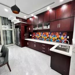 Nhà 4 tầng - có thang máy nội thất cao cấp dành cho gia đình có người lớn tuổi - KĐT Mỹ Gia 5