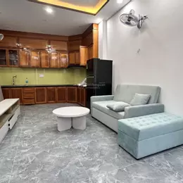 Cần bán nhà đẹp mới 100% hẻm Bắc Sơn, đầy đủ nội thất, dọn đến ở liền, đi bộ ra bãi tắm. Hiếm có