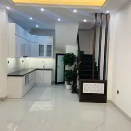 NHÀ YÊN HÒA 30M2X5T 7.6 TỶ -DÒNG TIỀN ĐỈNH - AN SINH TỐT