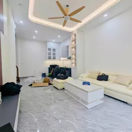 Bán nhà Phố Hào Nam_Hai mặt ngõ_Ngõ thông gần mặt phố_35mx4T_Giá: 7.68 Tỷ.