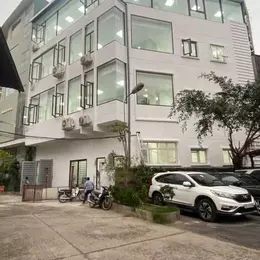 TÒA NHÀ VĂN PHÒNG KIM MÃ - BA ĐÌNH - 90M2 x 4T - MT 10M - 19 TỶ - Ô TÔ VÀO NHÀ-THANG MÁY