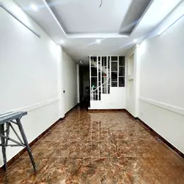 Bán nhà phố VIP: Vị trí trung tâm, ô tô vào tận nhà, Tân Mai, Hoàng Mai, 35m2, 8.85 tỷ