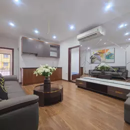 Chính chủ gửi bán tập thể tầng 3 Phương Mai, Đống Đa, đẹp hơn chung cư, nhà chia 2 gian có thể cho