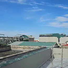 NHA MƠI THUY KHUE 6 TẦNG THANG MAY  Ở LUÔN GẦN CHỢ GIÁ 8 ĐỒNG