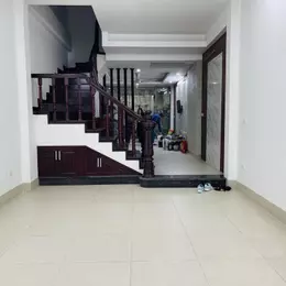 Bán nhà pháo đài láng, 50m2, 5 tầng, mặt tiền 5,2m giá 21tỷ