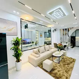 Bán nhà cực đẹp dân xây 4 tầng - trung tậm quận Đống Đa - FULL nội thất hiện đại