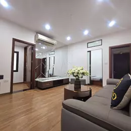 Nhỉnh 3 tỷ - Sở hữu căn hộ tập thể 70m2 phố Phương Mai, Full nt đẹp.