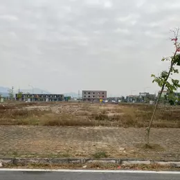 Bán gấp lô đất trong dự án khu đô thị Licogi Uông Bí QN