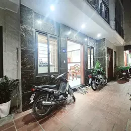 NHÀ ĐẸP VÕ CHÍ CÔNG - 45M2 X 5 TẦNG - Ô TÔ TRÁNH - 9.8 TỶ