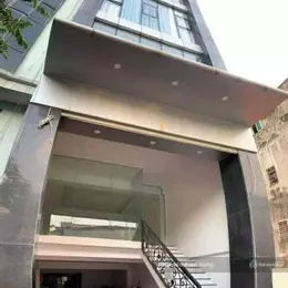 Mặt phố DT khủng 200m2, 10 tầng thang máy, đường Phạm Văn Đồng 51 tỷ