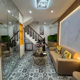 Nhà 4 tầng 3 ngủ full nội thất tại phố Tôn Đức Thắng, Đống Đa giá siêu rẻ