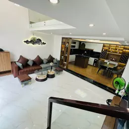 Thiết kế hiện đại, kiệt 5m vài bước chân ra Nguyễn Hữu Thọ , Hải Châu, Đà Nẵng