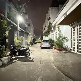 Bán Nhà giá rè 3 tầng đường Thạnh Lộc 37, phường THẠNH LỘC, Q12, dt 53m2 (4mx14m). Giá 4xTỷ