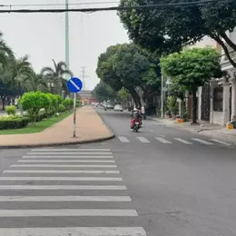 Bán Nhà Mặt tiền Nguyễn Thế Truyện - ngay Diệp Minh Châu, 4x18m, 4T - 5PN, 13.8 tỷ.