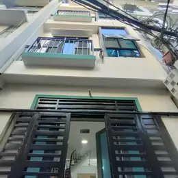 Bán nhà Lạc Long Quân, DT52m2, 5 tầng, 6P. ngủ khép kín, ngõ thông, ôtô qua nhà (chỉ 12.25 tỷ)