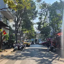 BÁN ĐẤT VÀNG TẶNG NHÀ QUANG TRUNG _HÀ ĐÔNG DIỆN TÍCH 42M GIÁ QUÁ ĐỈNH 3.6M
