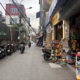 Bán nhà Tập thể thuốc lá Thăng Long - Nguyễn Trãi giá 3.25 tỷ, diện tích 60m2, tầng 1, mặt tiền 5m