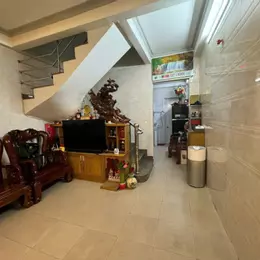 Mặt tiền Lê Văn Lương, Nhà 2 Tầng, Ngang 5.2M, trung tâm Quận 7,  42.5M2, Chỉ 9tỷ