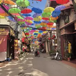 BÁN NHÀ PHỐ LỤA HÀ ĐÔNG DT 42M2, NGÕ THÔNG, DÂN XÂY CHẮC CHẮN, VÀI CHỤC M TỚI Ô TÔ TRÁNH, VỀ Ở