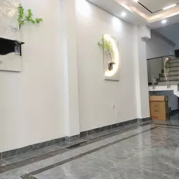 bán nhà ngõ phố Lạch Tray,Ngô Quyền,Hải Phòng, vị trí cực đẹp.view đăng sau là hồ điều hòa