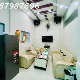 Bán Nhà 2.5 Tầng Tặng 2 Phòng Trọ, Cách Biển Chỉ 900m, Giá 2.7 Tỷ NHA TRANG