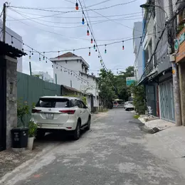 CỰC SỐC - BÁN NHÀ NÁT HẺM XE HƠI ĐỔ CỬA - GẦN CHỢ PHẠM VĂN BẠCH - CN 60m2 ( 4 x15m) - 4TỶ 7  hơn