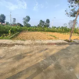 Bán nhanh lô đất đẹp Phú Mãn Quốc Oai sát trục chính KD bất chấp giá rẻ nhỉnh 2tỷ 85m