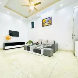 Bán nhà Phố Hào Nam, Lô góc hai mặt ngõ, Ngõ thông kinh doanh, 37mx4T, Giá: 5,65 Tỷ.