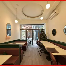 Nhà 2 Tầng Siêu Đẹp cho dịch vụ làm đẹp, Gần Nhà Htas lớn, Trung Tâm Hoàn Kiếm