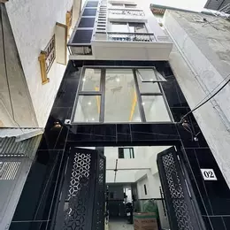 Bán nhà Dòng Tiền tại ngõ 72 Tôn Thất Tùng, 13,5 tỷ, 52m2,7 Tầng Thang Máy , 12PN, 12WC, Đống Đa