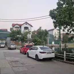 NHÀ MỚI BÁT KHÓI - LONG BIÊN - 39M2 x 6T - MT 5M - 6.2 TỶ-LÔ GÓC - Ô TÔ NGỦ TRONG NHÀ