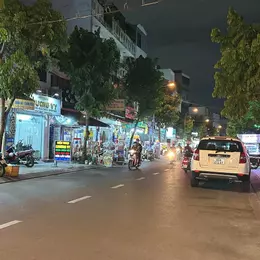 Nhà mặt tiền ngay chợ Phạm Văn Bạch 4 lầu đẹp 104m2 ngang 4m KD sầm uất 22 tỷ xíu.