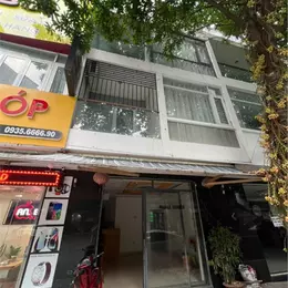Bán Nhà Phố Mặt Tiền Ngô Gia Tự Nha Trang – 4 Tầng Vị Trí Sầm Uất, Cách Biển 3 Phút, Giá Chỉ 6 Tỷ