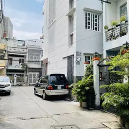 BÁN NHÀ TRƯỜNG CHINH - TÂN BÌNH , HXH 6M 7C VÔ NHÀ  - 13,8 TỶ - 104M2 - 4 TẦNG - VỊ TRÍ VÀNG