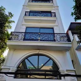 Bán nhà 5 tầng cạnh UBND Xã Kim Chung, Hoài Đức. Căn góc 30m2 thoáng. Ngõ ôtô 4 chỗ đỗ cửa